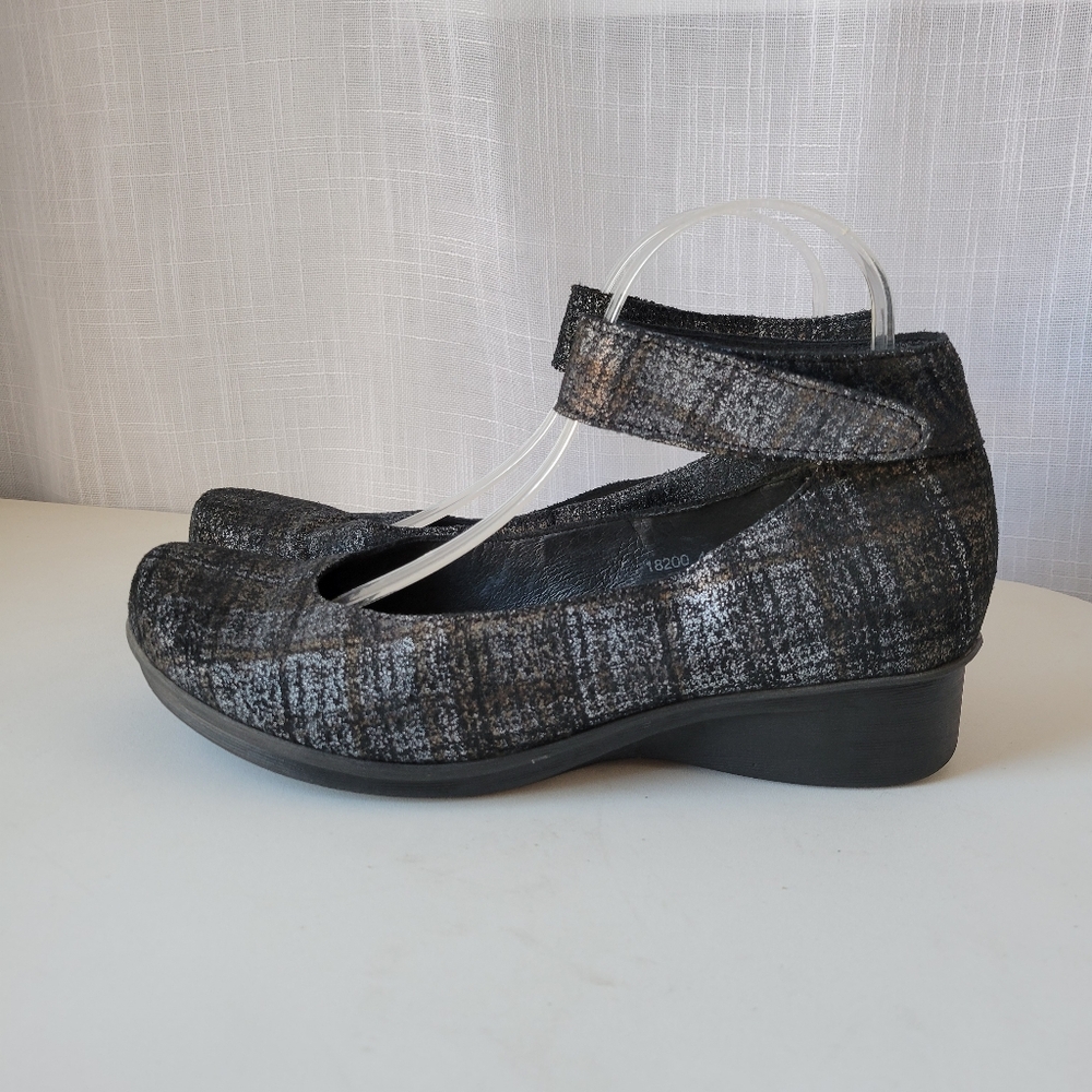 Loints of Holland Sydney women's charcoal & silver Mary Jane shoes size EU 41